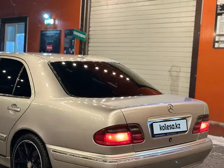 Mercedes-Benz E 280 2000 года за 3 800 000 тг. в Алматы – фото 6