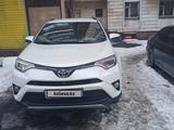 Toyota RAV4 2018 годаfor12 500 000 тг. в Алматы – фото 3