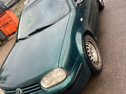 Volkswagen Golf 1999 года за 1 550 000 тг. в Астана – фото 2