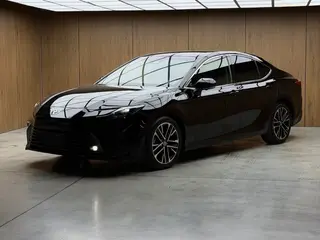 Toyota Camry Luxe