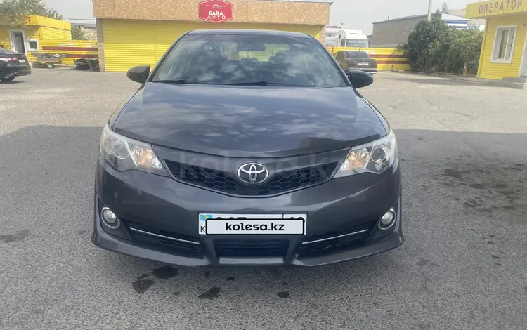 Toyota Camry 2012 года за 8 500 000 тг. в Жанаозен