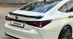 Lexus ES 250 2019 годаүшін25 300 000 тг. в Алматы – фото 5