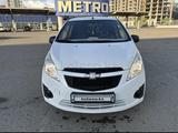 Chevrolet Spark 2013 года за 3 100 000 тг. в Караганда – фото 2