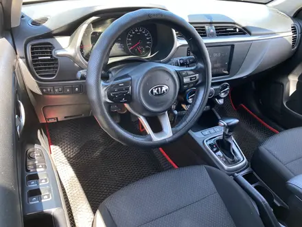 Kia Rio X-Line 2021 года за 8 180 000 тг. в Алматы – фото 8