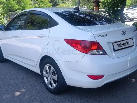 Hyundai Accent 2013 года за 4 400 000 тг. в Алматы – фото 3