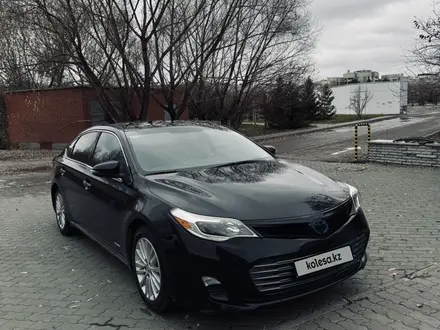 Toyota Avalon 2013 года за 9 000 000 тг. в Астана