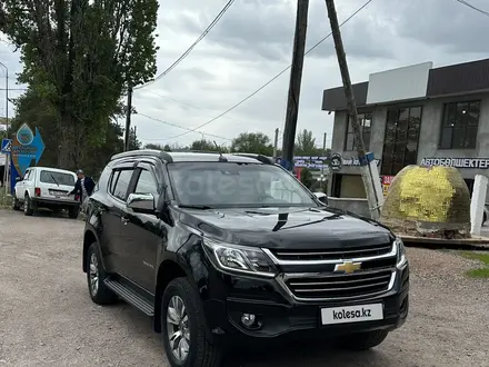 Chevrolet TrailBlazer 2022 года за 15 800 000 тг. в Алматы