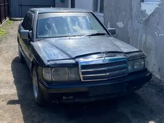 Mercedes-Benz 190