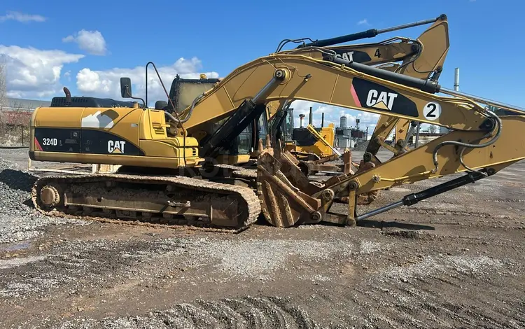 Caterpillar  324DL 2010 года за 30 000 000 тг. в Астана