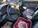 Mercedes-Benz E 200 1993 годаүшін1 200 000 тг. в Кокшетау – фото 4