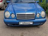 Mercedes-Benz E 200 1997 года за 2 500 000 тг. в Петропавловск