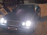 Mercedes-Benz E 200 1997 года за 2 500 000 тг. в Петропавловск – фото 3