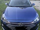 Hyundai Elantra 2019 года за 4 500 000 тг. в Уральск – фото 2