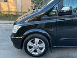Mercedes-Benz Viano 2011 года за 12 300 000 тг. в Шымкент – фото 5