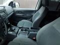 Volkswagen Amarok 2010 годаfor12 000 000 тг. в Атырау – фото 4