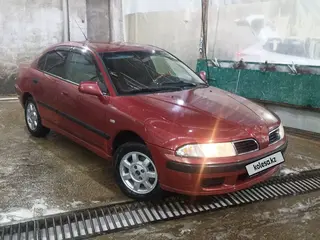 Mitsubishi Carisma, 1999