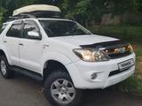 Toyota Fortuner 2006 года за 8 500 000 тг. в Алматы