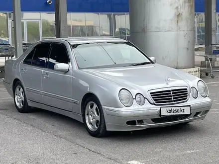 Mercedes-Benz E 200 2000 года за 3 500 000 тг. в Шымкент – фото 5