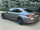 Lexus ES 350 2020 годаүшін19 300 000 тг. в Алматы – фото 4