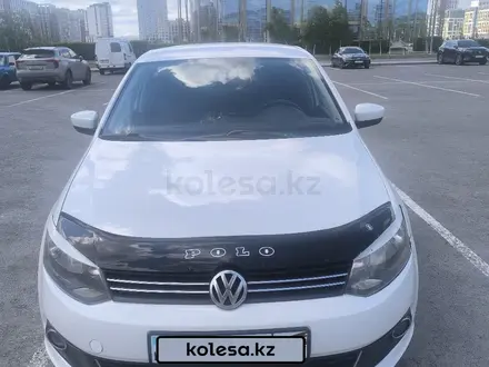 Volkswagen Polo 2015 года за 3 100 000 тг. в Астана – фото 2