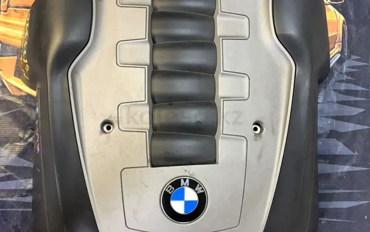 Декоративная крышка двигателя BMW N62 B40 за 20 000 тг. в Астана