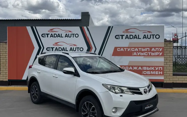 Toyota RAV4 2015 года за 10 000 000 тг. в Актобе