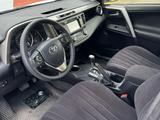 Toyota RAV4 2015 годаүшін10 000 000 тг. в Актобе – фото 3