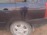 ВАЗ (Lada) Kalina 1117 2009 годаүшін500 000 тг. в Атырау – фото 4