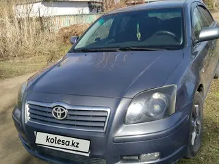 Toyota Avensis, 2005