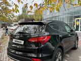 Hyundai Santa Fe 2013 годаүшін8 800 000 тг. в Шымкент – фото 3