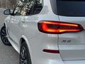 BMW X5 2019 года за 28 500 000 тг. в Алматы – фото 16