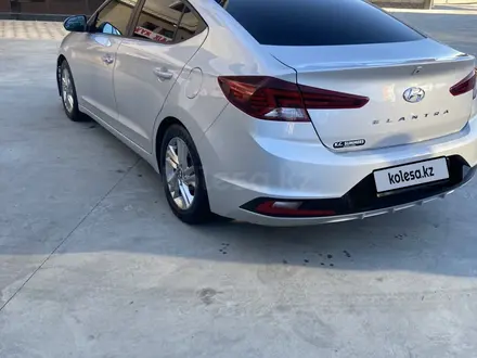 Hyundai Elantra 2019 года за 8 600 000 тг. в Астана – фото 4