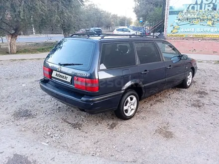 Volkswagen Passat 1996 года за 1 880 000 тг. в Актобе – фото 4