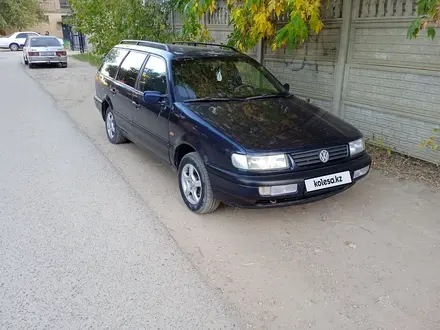 Volkswagen Passat 1996 года за 1 880 000 тг. в Актобе – фото 7