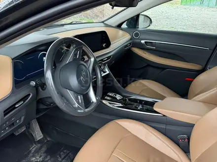Hyundai Sonata 2021 года за 10 500 000 тг. в Шымкент – фото 3