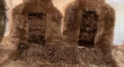 Чехлы на сиденья авто. Комплект меховых накидок на сиденья за 50 000 тг. в Рудный