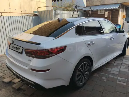 Kia Optima 2019 года за 10 200 000 тг. в Алматы – фото 3