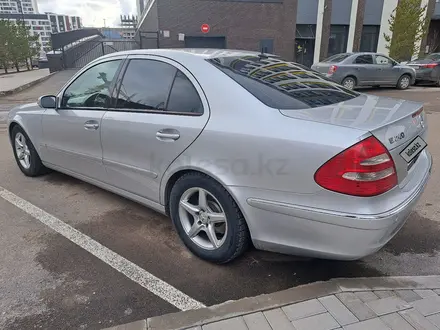 Mercedes-Benz E 240 2004 года за 5 200 000 тг. в Астана – фото 5