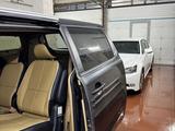 Kia Sedona 2017 годаүшін6 800 000 тг. в Алматы – фото 2
