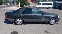 Mercedes-Benz E 200 1990 года за 1 700 000 тг. в Тараз – фото 4