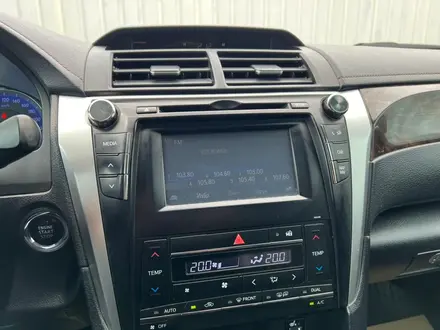 Toyota Camry 2015 года за 9 690 000 тг. в Актау – фото 15