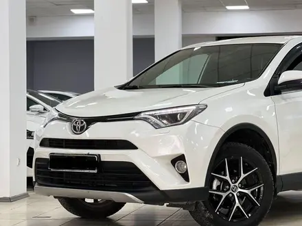 Toyota RAV4 2018 года за 12 800 000 тг. в Шымкент – фото 14