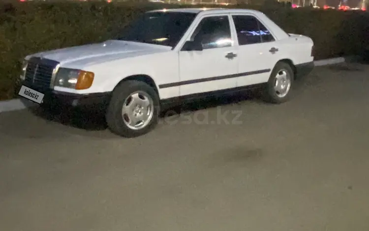 Mercedes-Benz E 300 1989 года за 1 150 000 тг. в Караганда