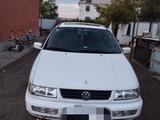 Volkswagen Passat 1993 годаfor1 650 000 тг. в Жаксы