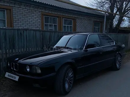 BMW 520 1992 года за 1 900 000 тг. в Шу – фото 4