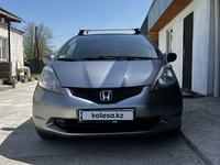 Honda Fit 2008 годаүшін4 500 000 тг. в Алматы