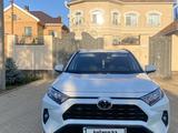 Toyota RAV4 2022 года за 20 500 000 тг. в Уральск