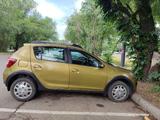 Renault Sandero Stepway 2015 годаүшін3 400 000 тг. в Алматы – фото 2