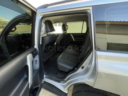 Toyota Land Cruiser Prado 2019 года за 25 600 000 тг. в Актау – фото 2