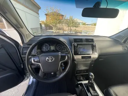 Toyota Land Cruiser Prado 2019 года за 25 600 000 тг. в Актау – фото 5